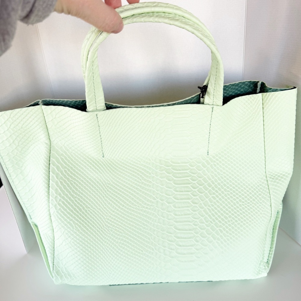 NWT Ampersand As Apostrophe Mint Python Textured Half Tote - Picture 5 of 12